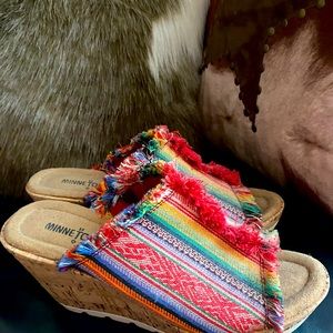 Women’s Rainbow Wedges Slip Ons Size 8 Minnetonka